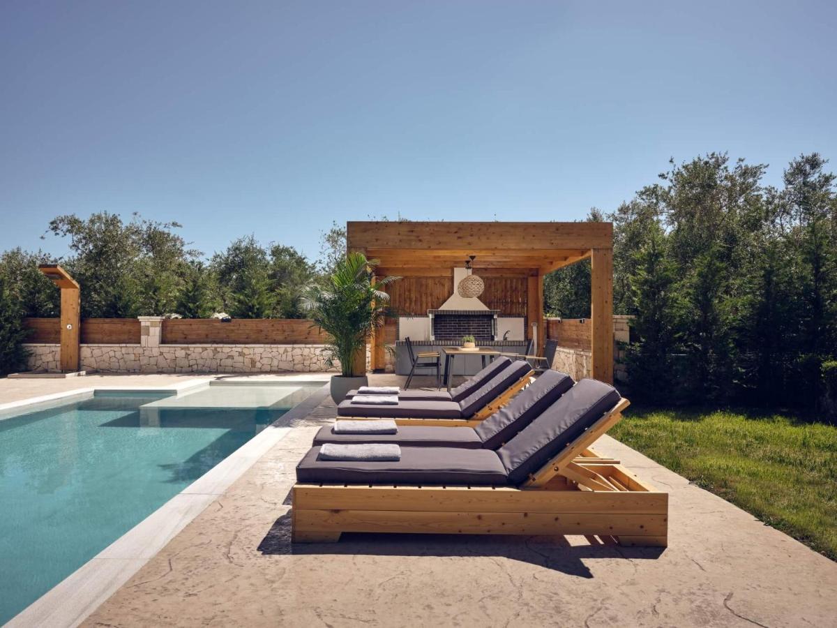 Errikos Family Villa Áyios Kírikos Εξωτερικό φωτογραφία